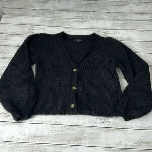Lulu’s black XL soft button crop poofy long sleeve cardigan